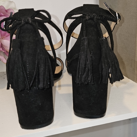 Black suedette ankle strap heeled sandals with tassels - Picture 3 of 7